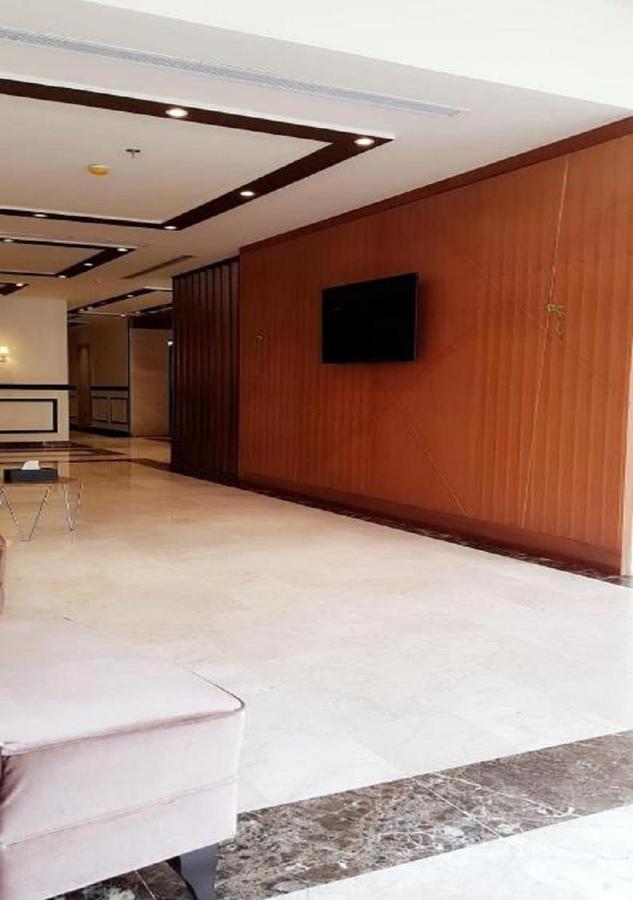 Holiday Plus - Al Nuzha เจดดาห์ ภายนอก รูปภาพ