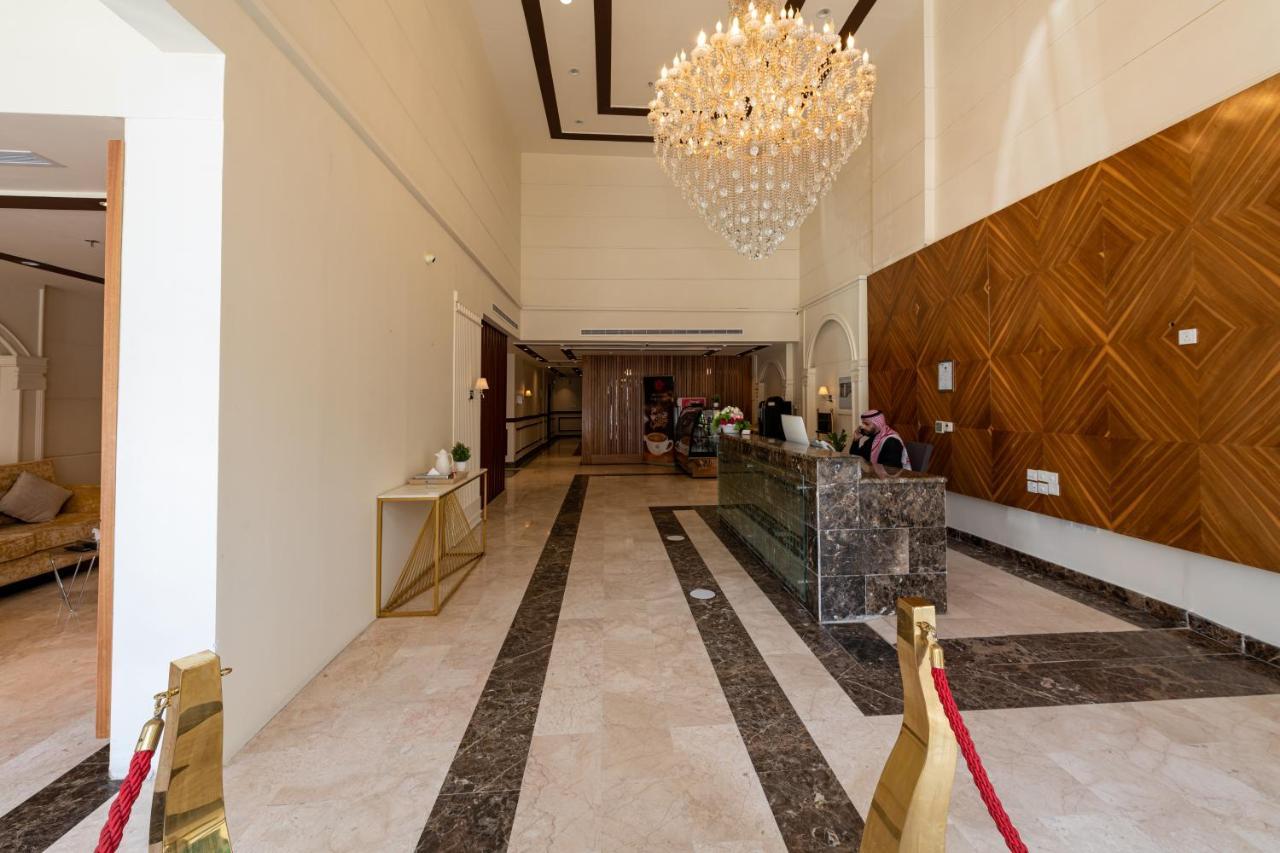 Holiday Plus - Al Nuzha เจดดาห์ ภายนอก รูปภาพ