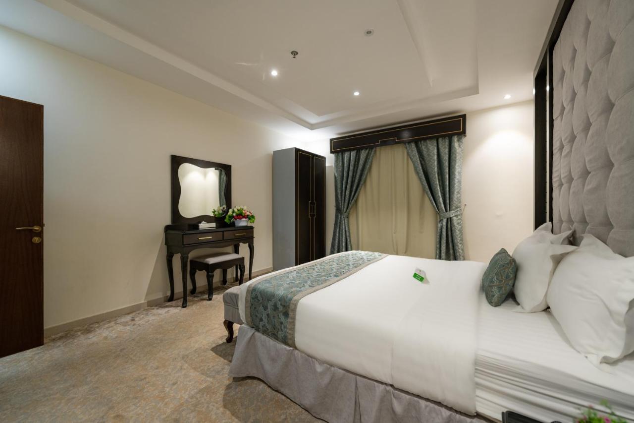 Holiday Plus - Al Nuzha เจดดาห์ ภายนอก รูปภาพ