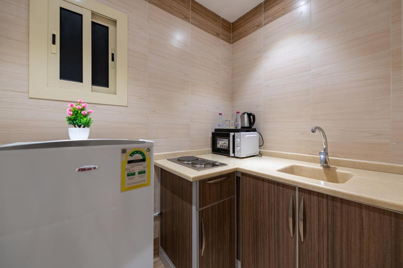 Holiday Plus - Al Nuzha เจดดาห์ ภายนอก รูปภาพ