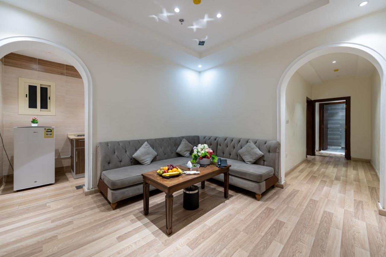Holiday Plus - Al Nuzha เจดดาห์ ภายนอก รูปภาพ
